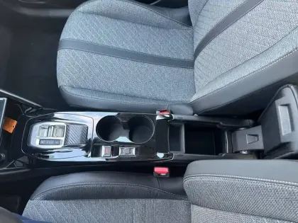 Photo 14 Peugeot 208  Electrique 50 kWh 136ch