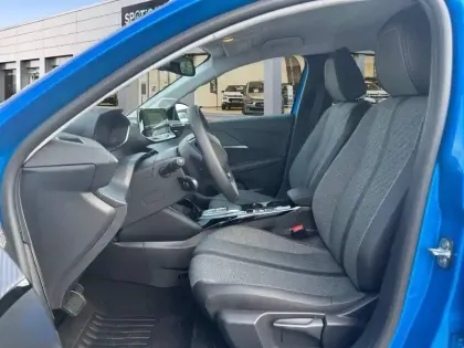 Photo 6 Peugeot 208  Electrique 50 kWh 136ch