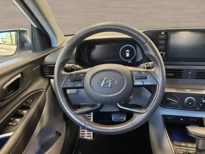 Photo 11 Hyundai Bayon  1.0 T-GDi 100 DCT-7 Hybrid 48V