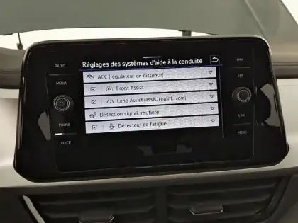 Photo 19 Volkswagen T-roc  1.0 TSI 110 Start/Stop BVM6