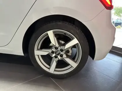 Photo 26 Audi A1  Sportback 25 TFSI 95 ch BVM5