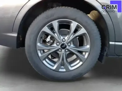 Photo 10 Ford Kuga  2.5 Duratec 190 ch FlexiFuel FHEV E85 Powershift