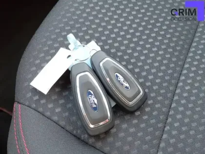 Photo 25 Ford Kuga  2.5 Duratec 190 ch FlexiFuel FHEV E85 Powershift