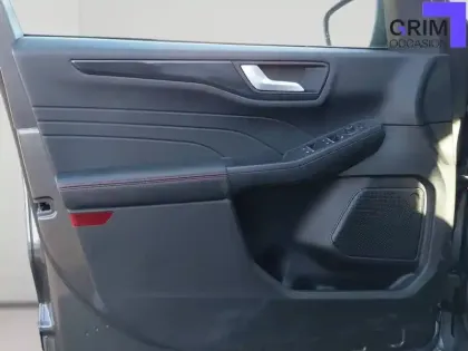 Photo 17 Ford Kuga  2.5 Duratec 190 ch FlexiFuel FHEV E85 Powershift