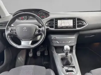 Photo 7 Peugeot 308  BlueHDi 130ch S&S BVM6