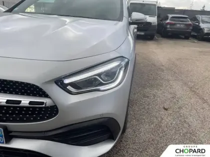 Photo 21 Mercedes GLA  200 d 8G-DCT