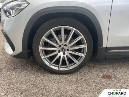 Photo 20 Mercedes GLA  200 d 8G-DCT