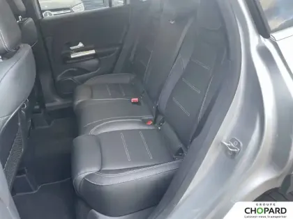 Photo 17 Mercedes GLA  200 d 8G-DCT