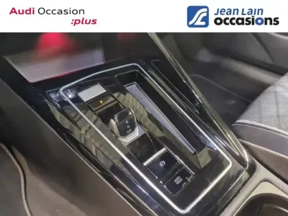 Photo 13 Volkswagen Golf  1.5 eTSI OPF 150 DSG7