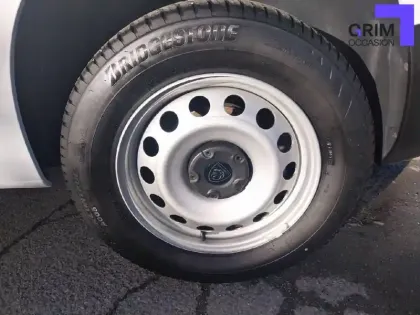 Photo 13 Peugeot Partner  FOURGON M 650 KG BLUEHDI 130 S&S BVM6