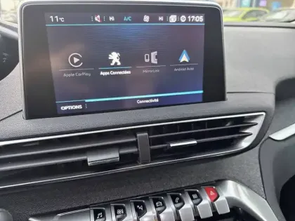 Photo 21 Peugeot 3008  Puretech 130ch S&S EAT8