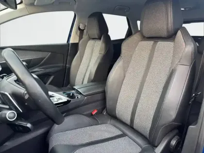 Photo 10 Peugeot 3008  Puretech 130ch S&S EAT8