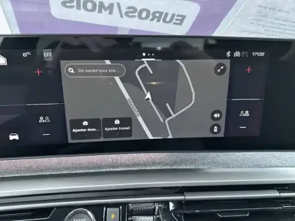 Photo 17 Peugeot 3008  Hybrid 145 e-DCS6