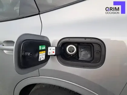 Photo 22 Ford Kuga  2.5 Duratec 190 ch FlexiFuel FHEV E85 Powershift