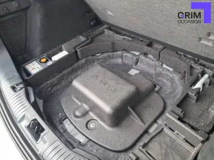 Photo 27 Ford Kuga  2.5 Duratec 190 ch FlexiFuel FHEV E85 Powershift