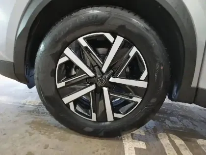 Photo 5 Peugeot 2008  Hybrid 145 e-DCS6