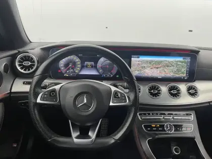 Photo 21 Mercedes Classe E  Cabriolet 220 d 9G-Tronic