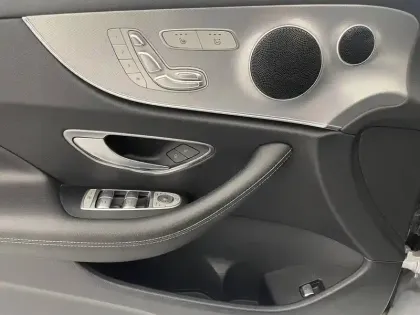 Photo 24 Mercedes Classe E  Cabriolet 220 d 9G-Tronic