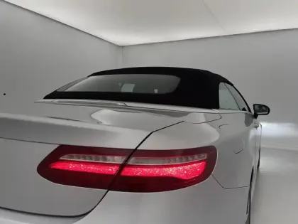 Photo 31 Mercedes Classe E  Cabriolet 220 d 9G-Tronic