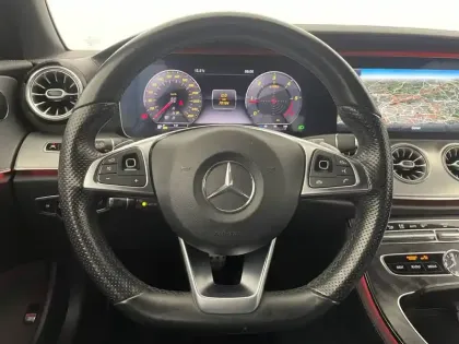 Photo 22 Mercedes Classe E  Cabriolet 220 d 9G-Tronic