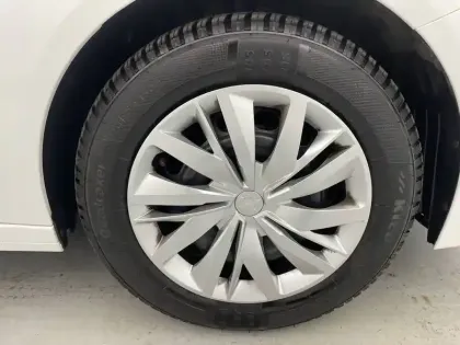 Photo 76 Peugeot 208  BLUEHDI 100 S&S BVM6