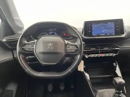 Photo 80 Peugeot 208  BLUEHDI 100 S&S BVM6