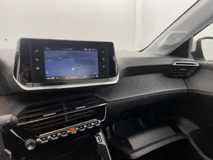 Photo 56 Peugeot 208  BLUEHDI 100 S&S BVM6