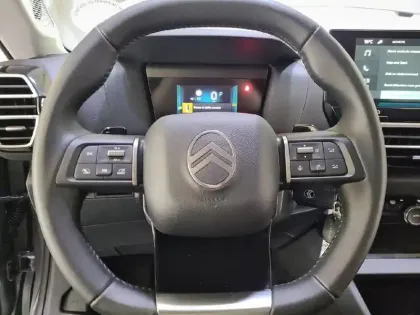 Photo 8 Citroën C4  Hybride 100 e-DCS6