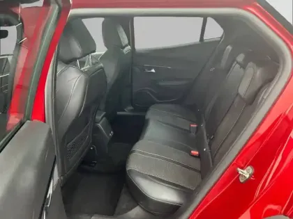 Photo 11 Peugeot 2008  Electrique 136 ch