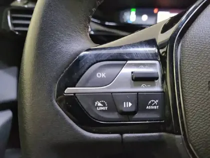 Photo 26 Peugeot 308  BlueHDi 130ch S&S EAT8