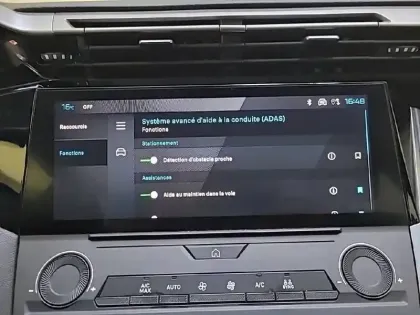 Photo 20 Peugeot 308  BlueHDi 130ch S&S EAT8