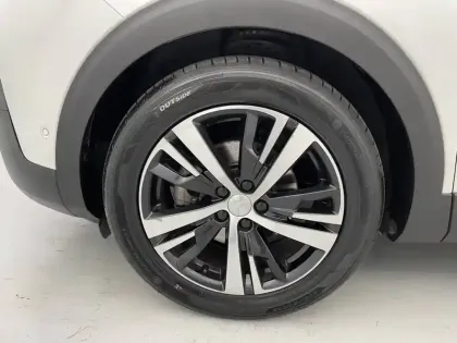 Photo 16 Peugeot 3008  Puretech 180ch S&S EAT8