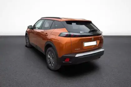 Photo 117 Peugeot 2008  PureTech 100 S&S BVM6