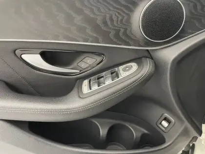 Photo 24 Mercedes Classe GLC  220 d 9G-Tronic 4Matic