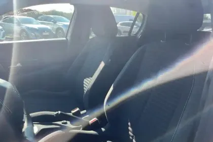 Photo 9 Peugeot 208  PureTech 100 S&S BVM6