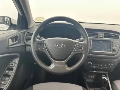 Photo 8 Hyundai I20  1.0 T-GDi 100 DCT-7