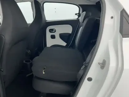 Photo 17 Renault Twingo  III E-Tech