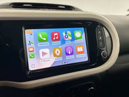 Photo 23 Renault Twingo  III E-Tech