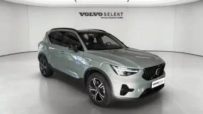 Photo 8 Volvo Xc40  B4 197 ch DCT7