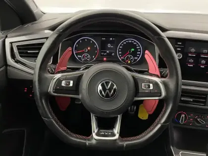 Photo 22 Volkswagen Polo  2.0 TSI 200 S&S DSG6