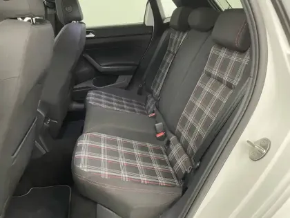 Photo 14 Volkswagen Polo  2.0 TSI 200 S&S DSG6