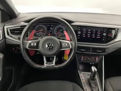 Photo 21 Volkswagen Polo  2.0 TSI 200 S&S DSG6