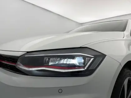 Photo 27 Volkswagen Polo  2.0 TSI 200 S&S DSG6