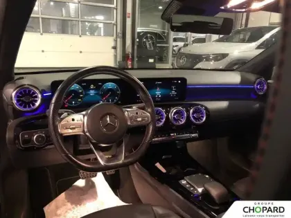 Photo 11 Mercedes Classe A  200 d 8G-DCT