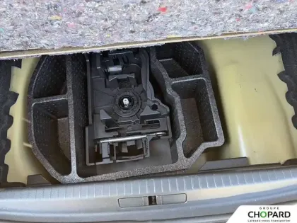 Photo 23 Peugeot 208  PureTech 75 S&S BVM5