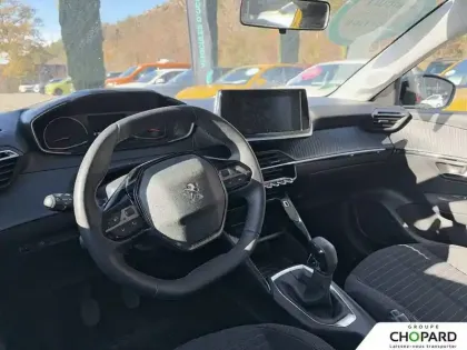 Photo 65 Peugeot 208  PureTech 75 S&S BVM5