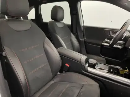 Photo 25 Mercedes Classe B  220 d 8G-DCT