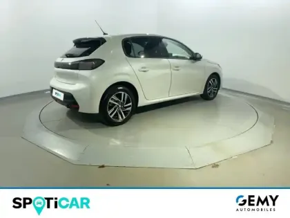 Photo 16 Peugeot 208  PureTech 100 S&S BVM6