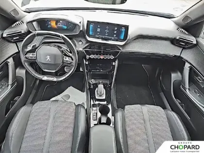 Photo 11 Peugeot 2008  PureTech 130 S&S EAT8