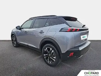 Photo 70 Peugeot 2008  PureTech 130 S&S EAT8